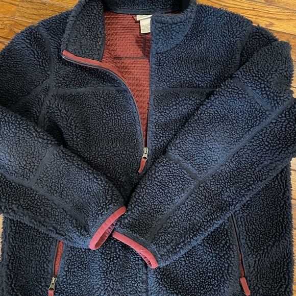 L.L Bean Men’s zipper jacket - Size LG-Reg - Picture 2 of 5